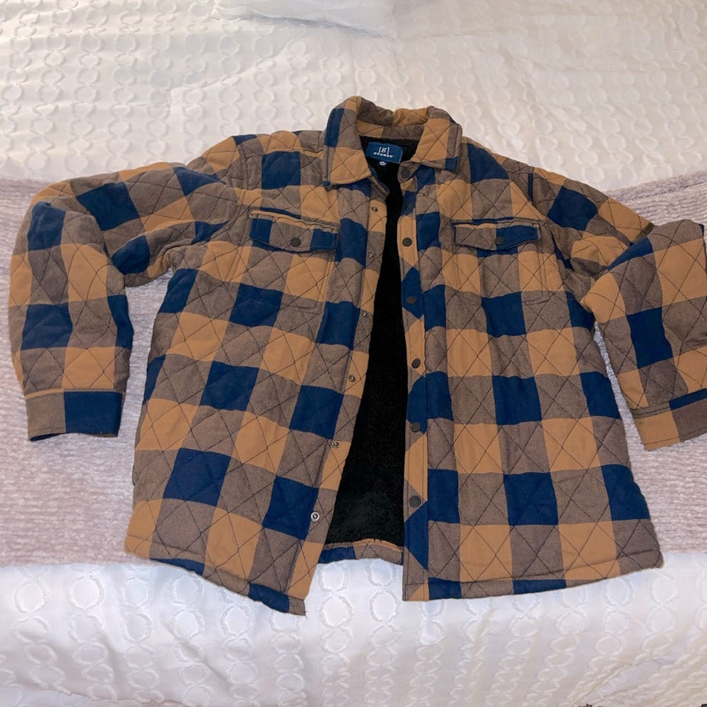 Navy & Tan jacket black comfortable fur inside